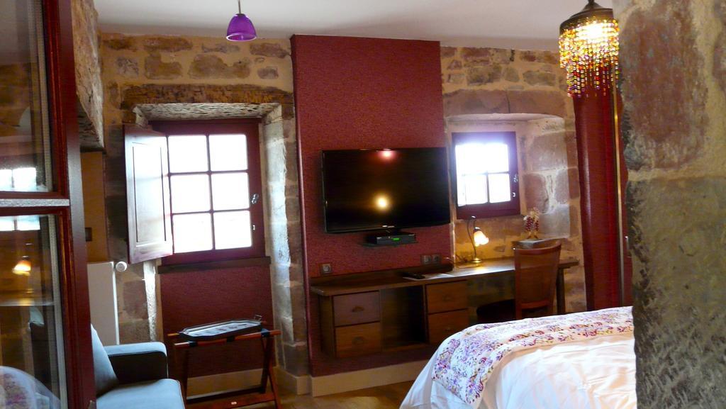 La Bastidie Noailhac  Room photo