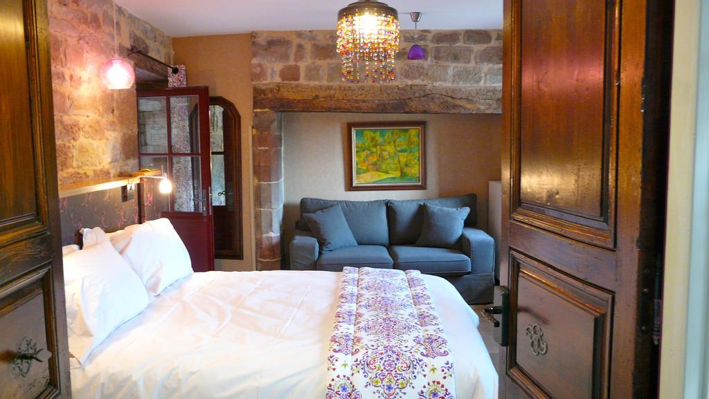 La Bastidie Noailhac  Room photo