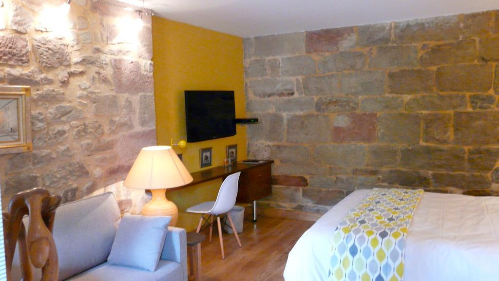 La Bastidie Noailhac  Room photo