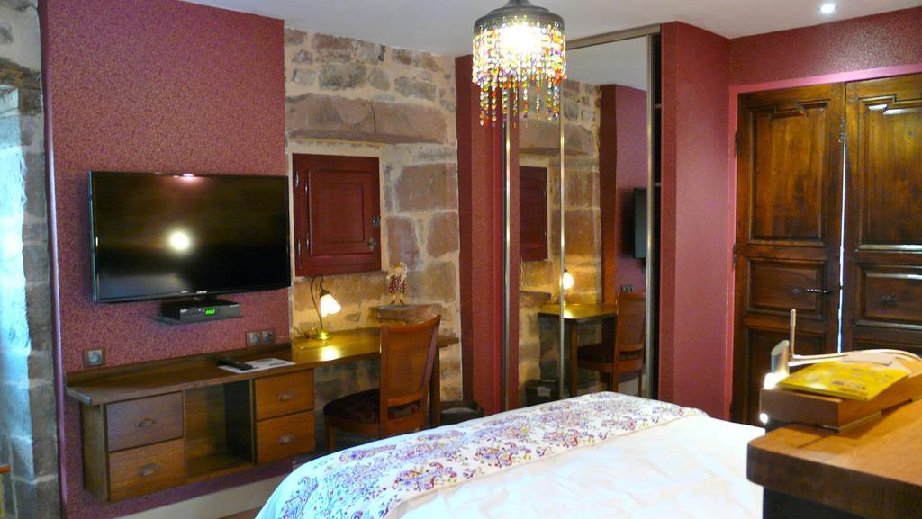 La Bastidie Noailhac  Room photo