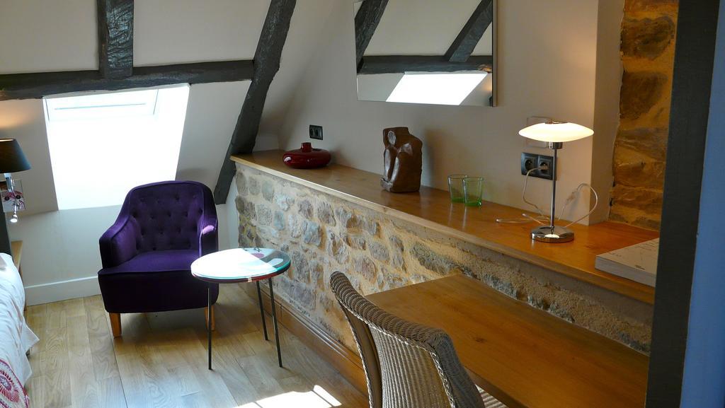 La Bastidie Noailhac  Room photo